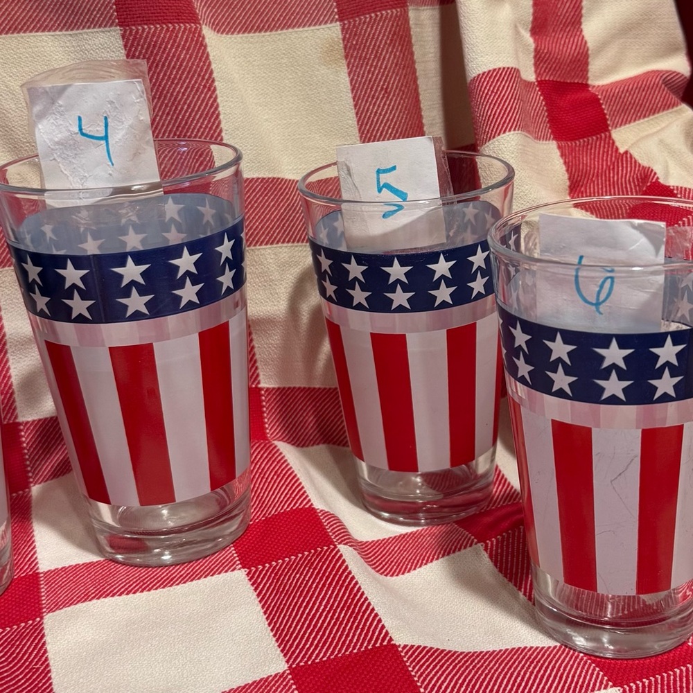 Patriotic Star and Stripe Glass Set of Libby-like Drinking Glasses - Picture 14 of 14